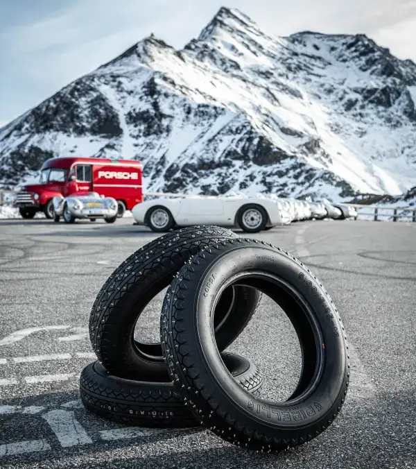500/525-16 Pirelli PIRELLI STELLA BIANCA Porsche 550 Spyder